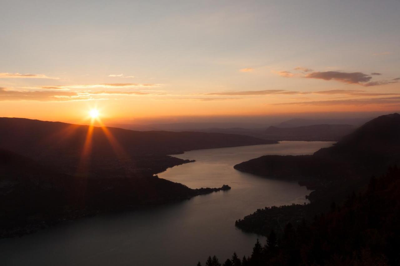 Penthouse Vue Incroyable Lac Et Montagnes آنسي المظهر الخارجي الصورة